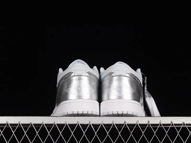 All Categories Air Jordan Jordan Series Basketball Shoes Air Jordan 1 Low Z Edition Air Jordan 1 Low "Gcel" AJ1 Joe 1 Silver Sports Culture Basketball Shoes DX6070-101